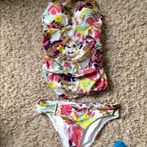 Victoria’s Secret 2 swimsuit